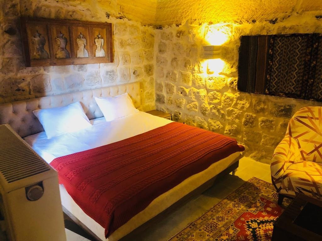 RZA Cave Hotel