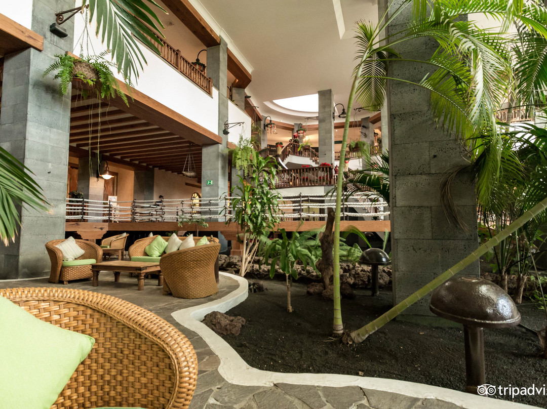 雅伊萨公主套房度假酒店