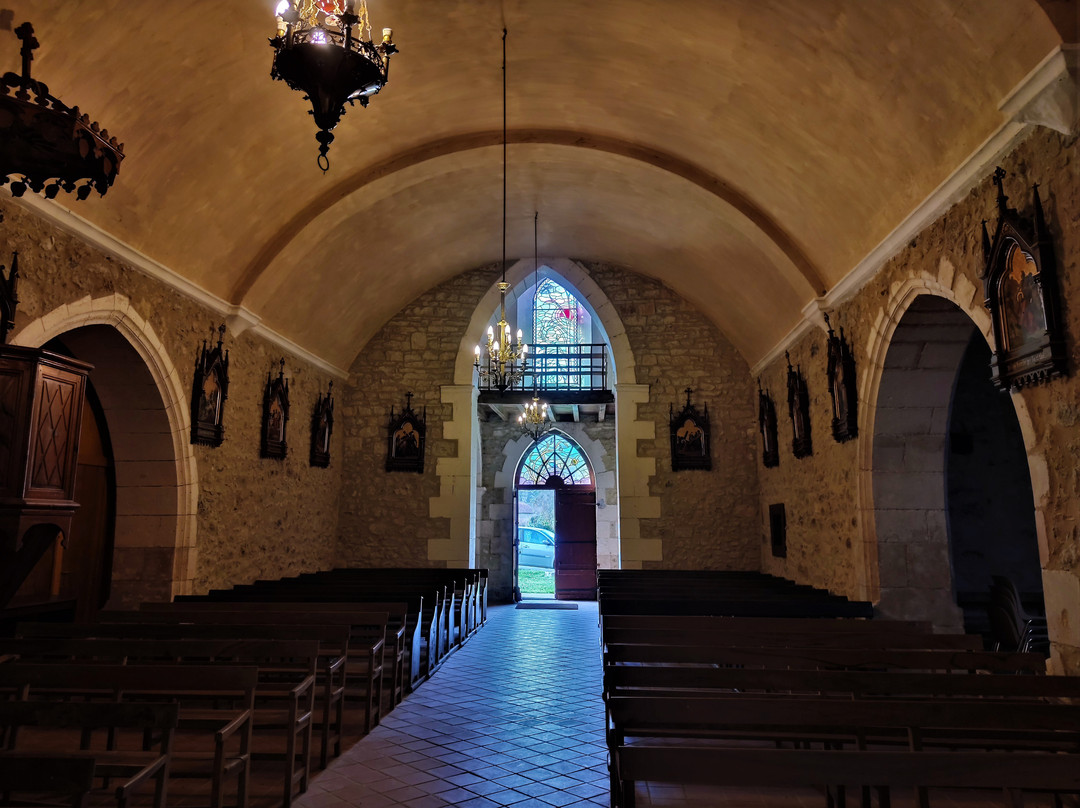 Église St Martial De Chantrezac景点图片