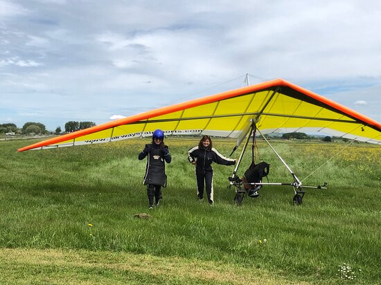Airways Airsports-阿什伯恩必去景点