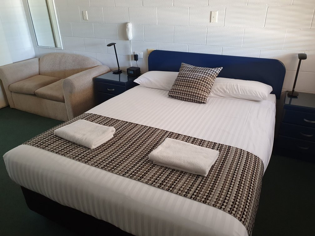 Castlereagh Lodge Motel, Serviced Houses and Apartments主图