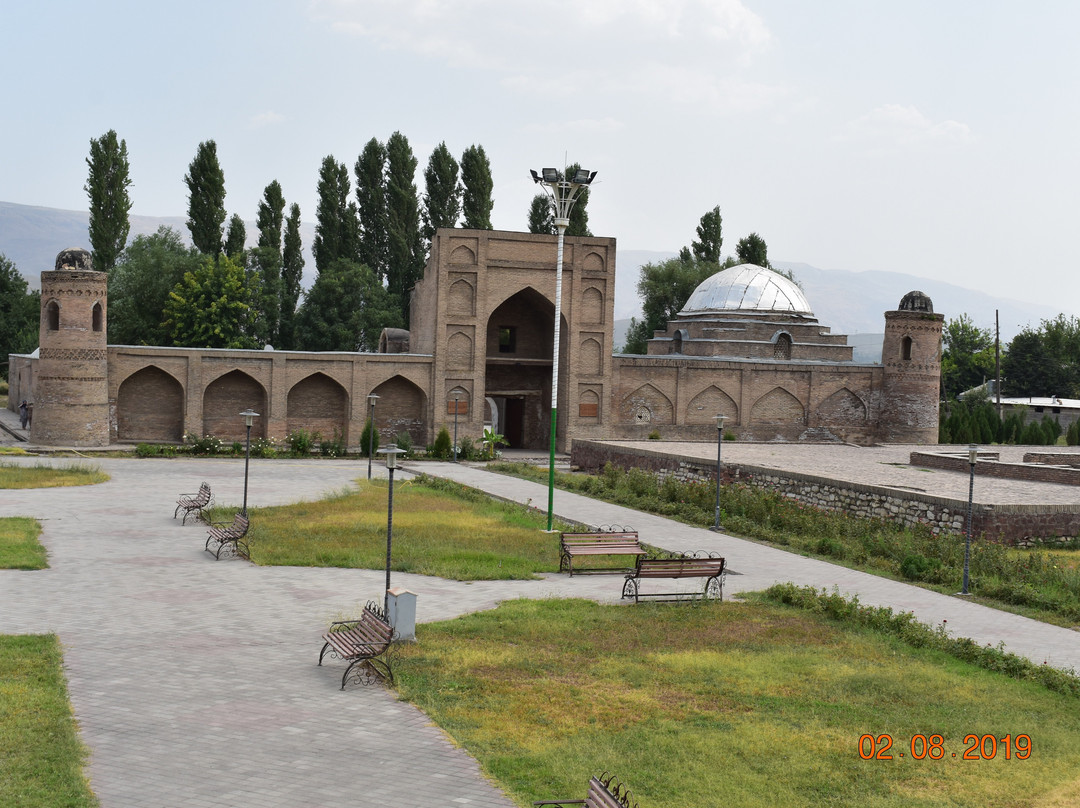 Madrassa-i Kuhna