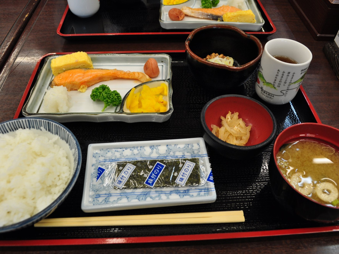 本宫市餐馆和美食-Adataratei