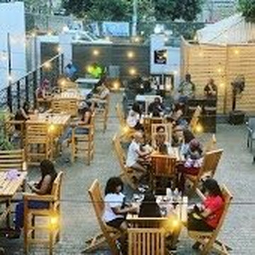 Rewind Luxury Place主图