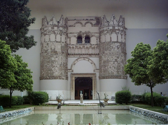 Luxor Travel & Tourism