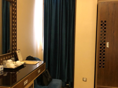 卡里姆汉酒店主图