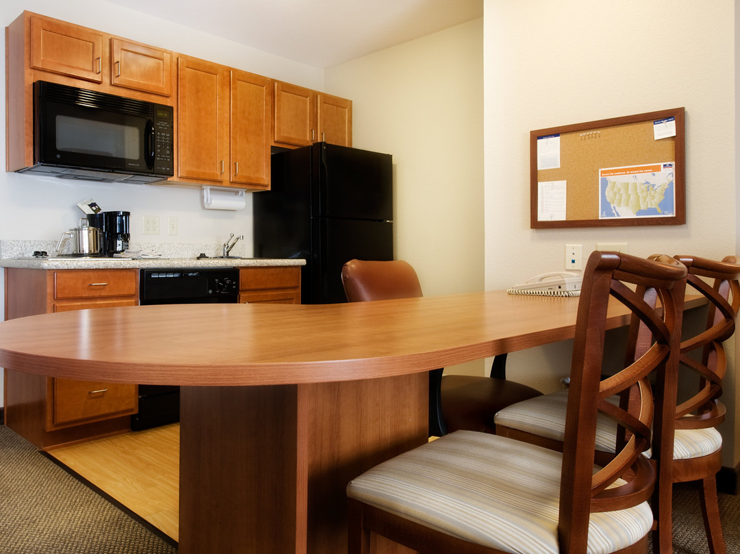 Candlewood Suites Wichita Falls @ Maurine St. by IHG主图