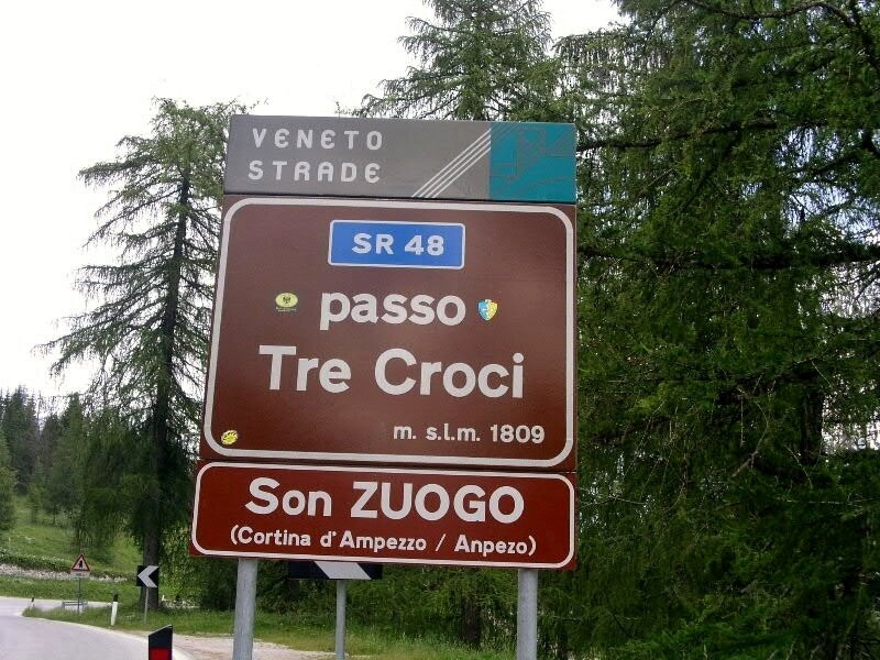 Passo Tre Croci-科尔蒂纳丹佩佐必去景点