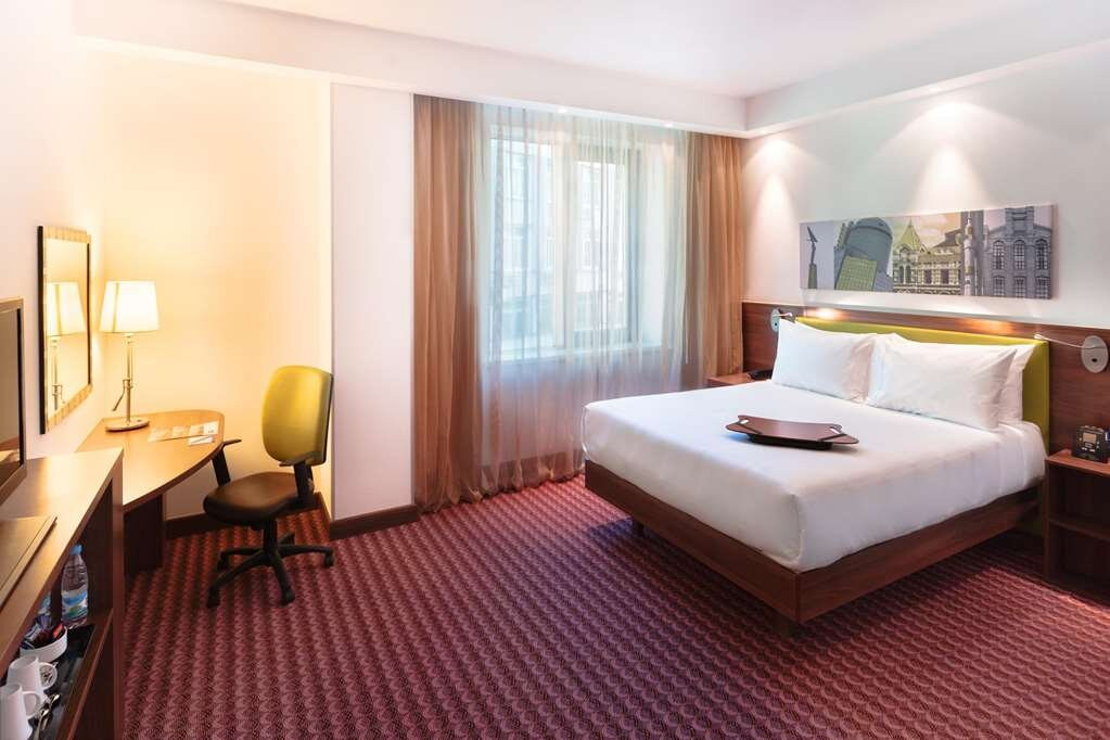 Hampton by Hilton Samara主图