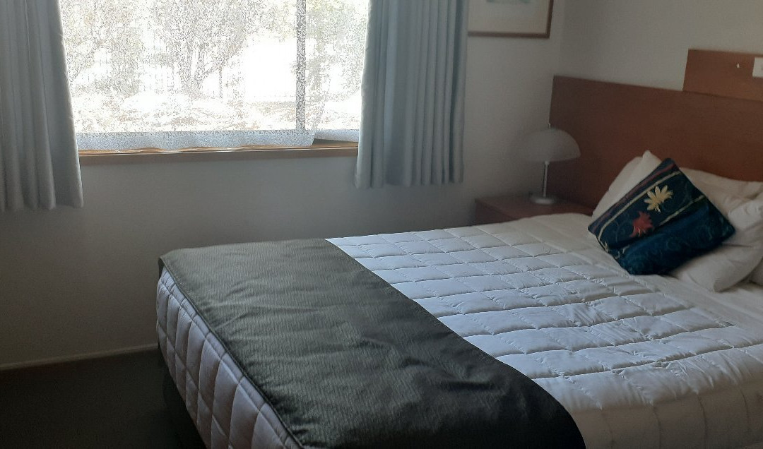 桥景汽车旅馆主图