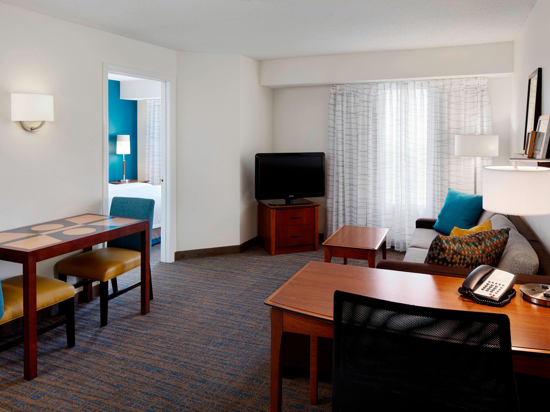 Residence Inn by Marriott St. Louis Airport/Earth City主图