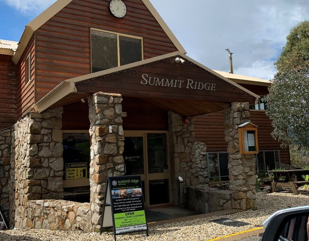 Summit Ridge Alpine Lodge主图