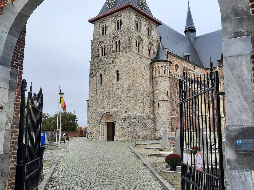 Sint-Genovevakerk-Zepperen必去景点
