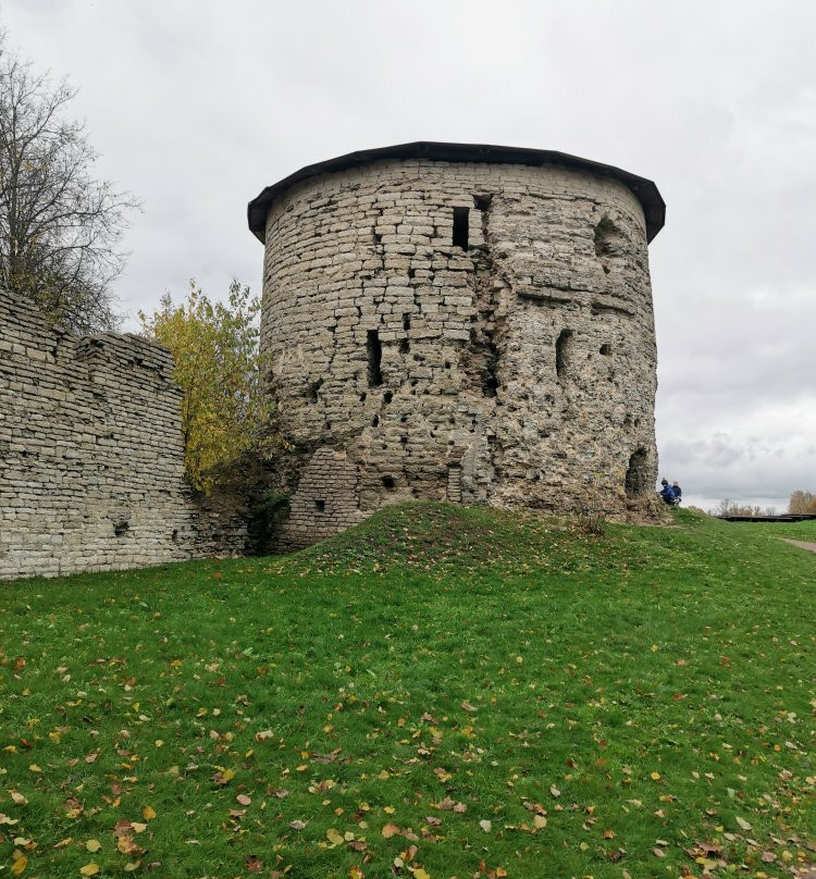 Mikhailovskaya Tower-普斯科夫必去景点