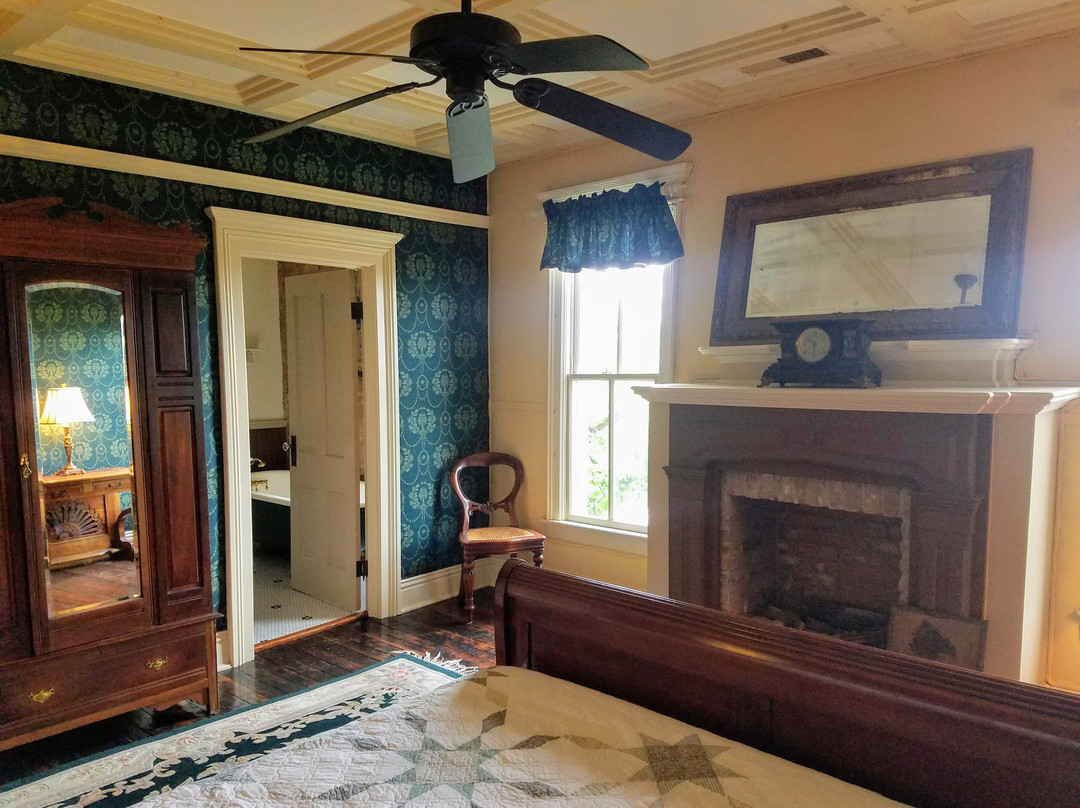 Iron Horse Hotel主图