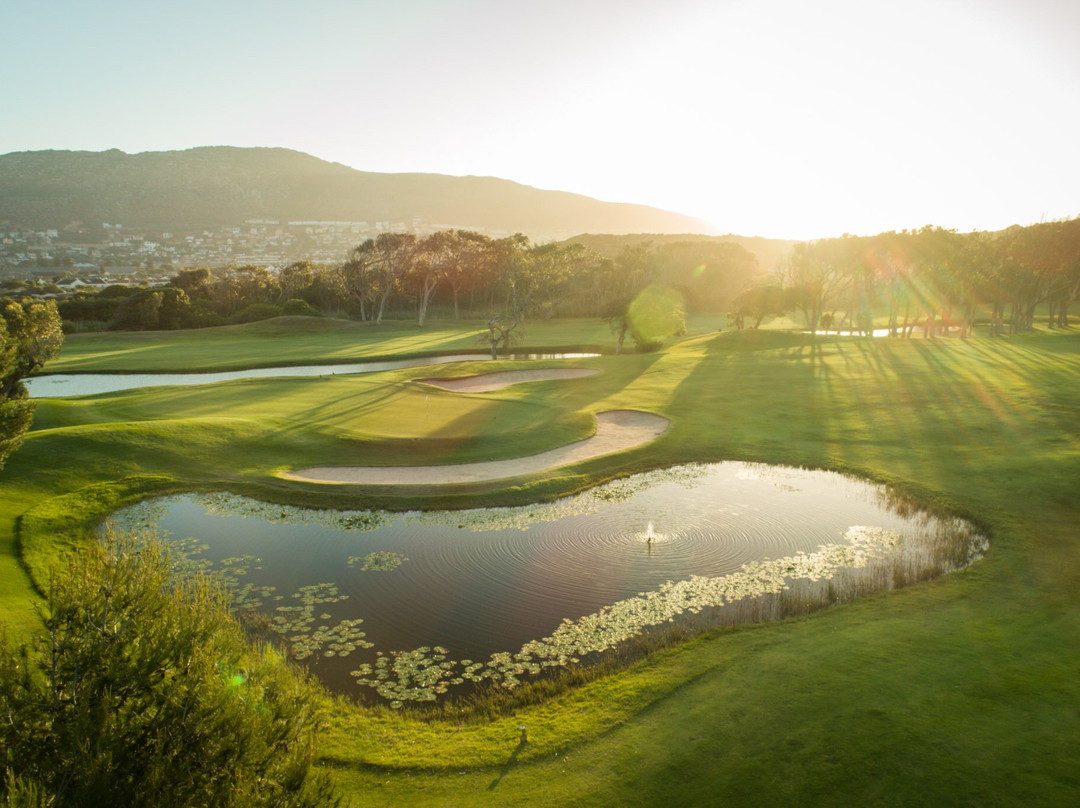 Clovelly Country Club-Kalk Bay必去景点