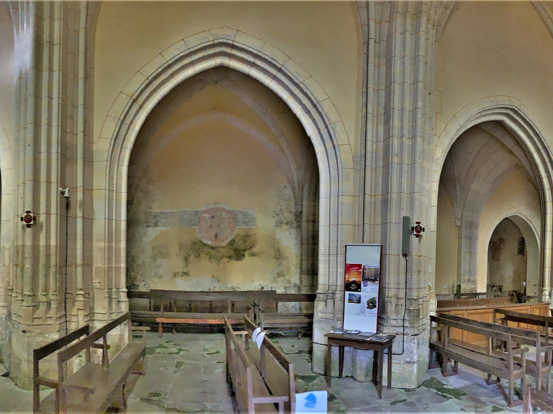 Eglise À Alligny-cosne-Cosne-Cours-sur-Loire必去景点
