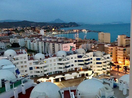 Hotel La Familia Gallo Rojo主图