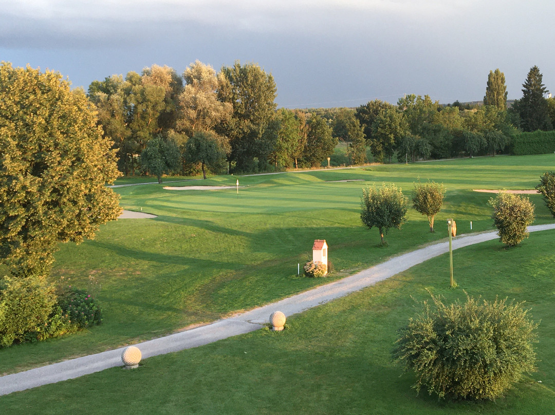 Golfplatz Sagmuhle景点图片