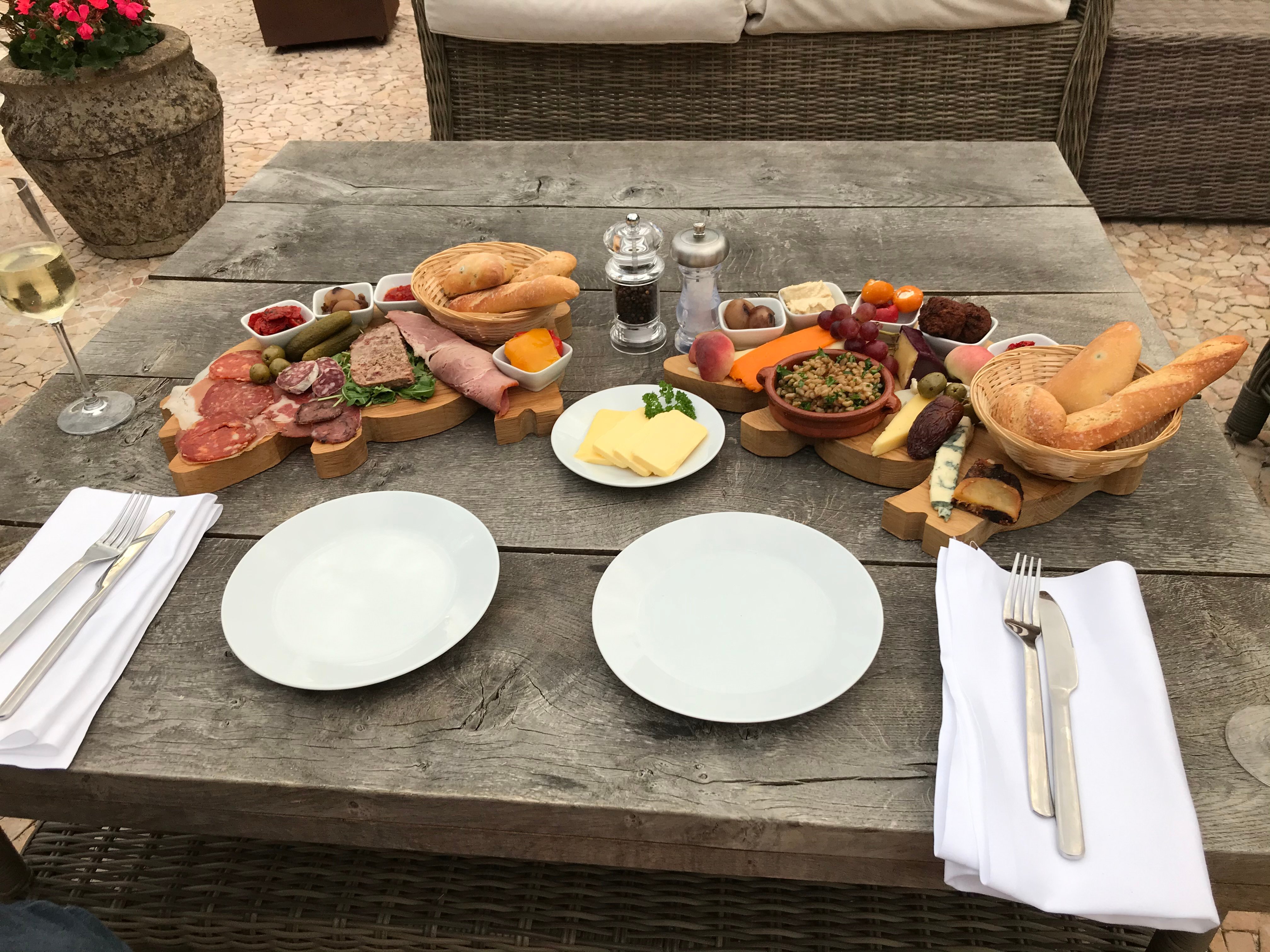Piglets Boutique B&B-餐饮
