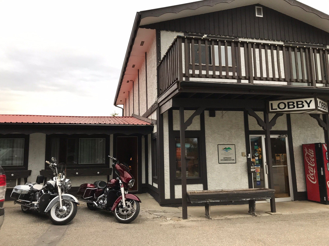 Yellowhead Motel主图