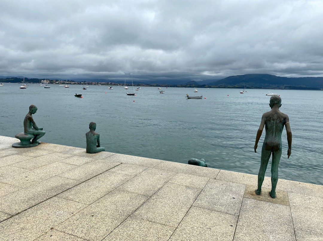 Monumento a Los Raqueros-桑坦德必去景点
