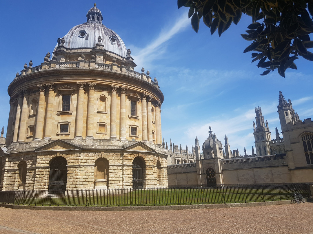 Guided Walking Tours of Oxford-牛津必去景点