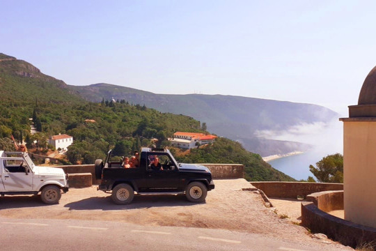 Look Around Tours-塞新布拉必去景点