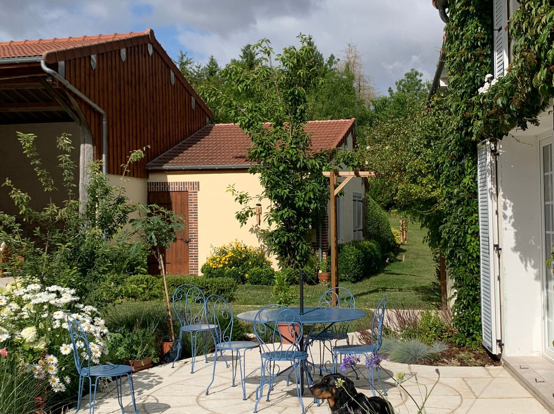 Au Pre du Moulin主图