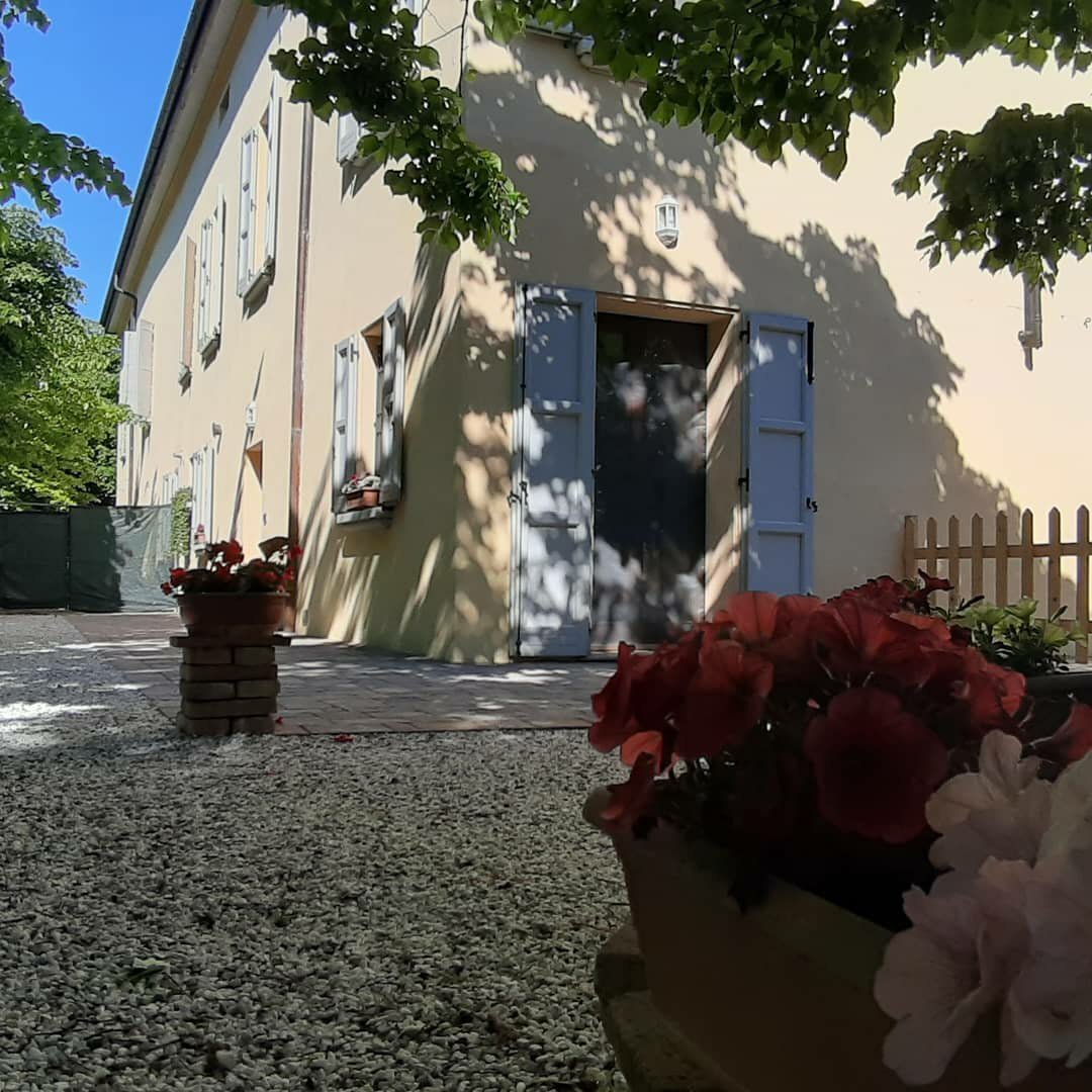 La Torre Di Longara-官方