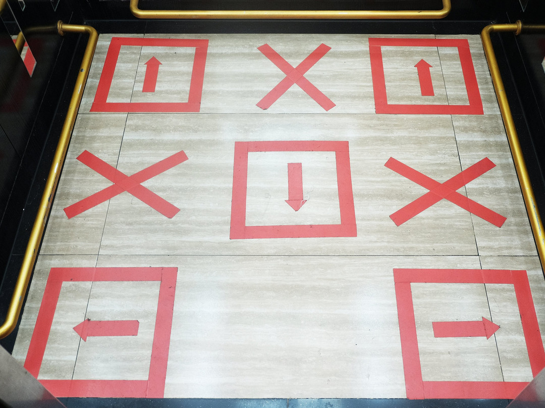 AERO星级酒店主图