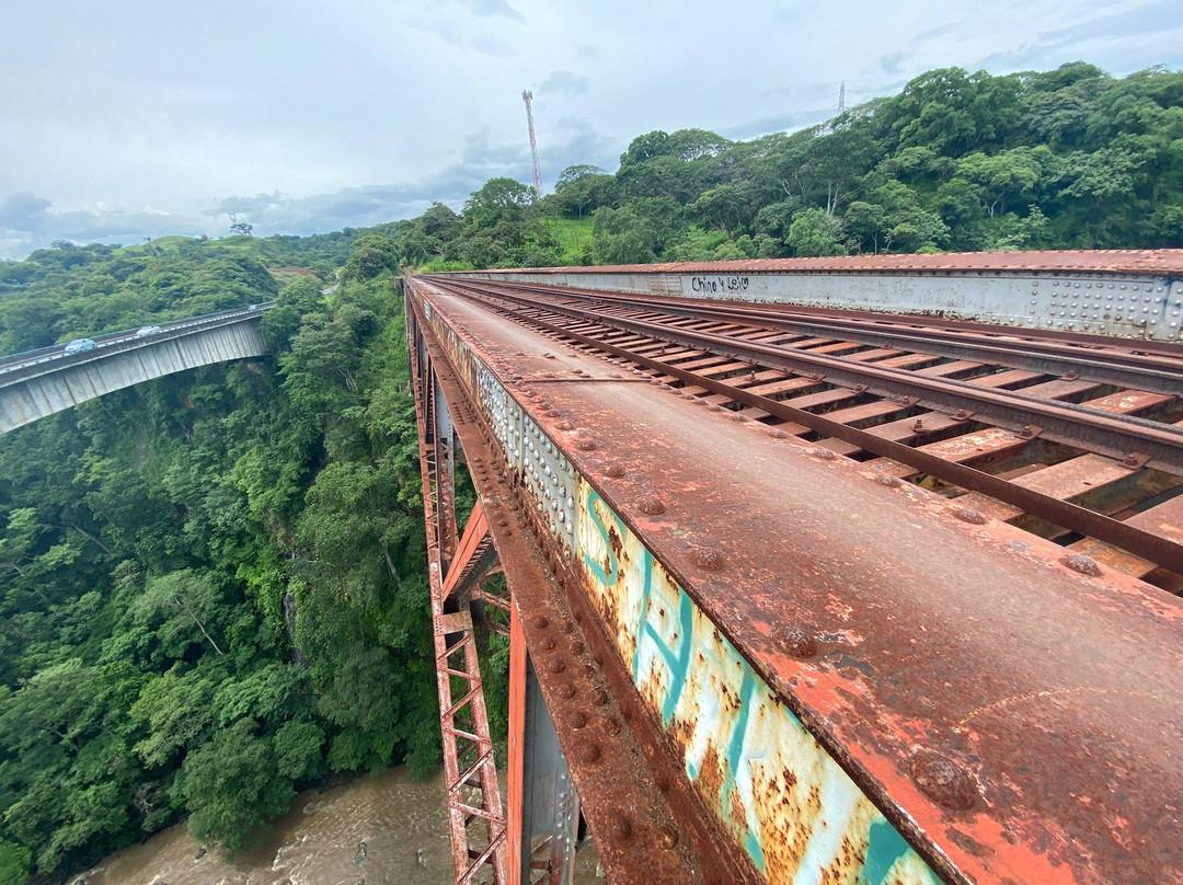 Puente Ferrocarril Rio Grande Atenas-Atenas必去景点