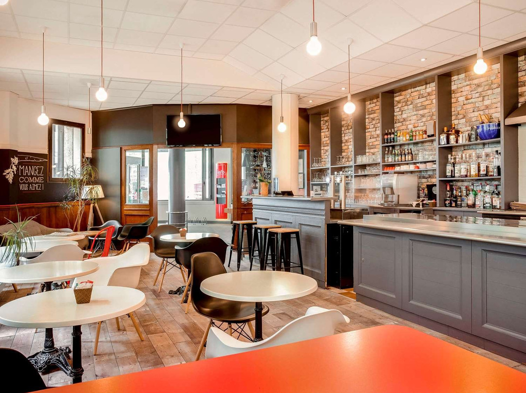 Ibis Angers Centre Château主图