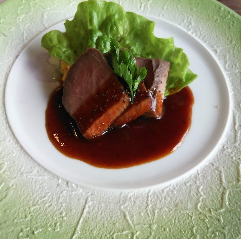 湖村苏扎索酒店主图