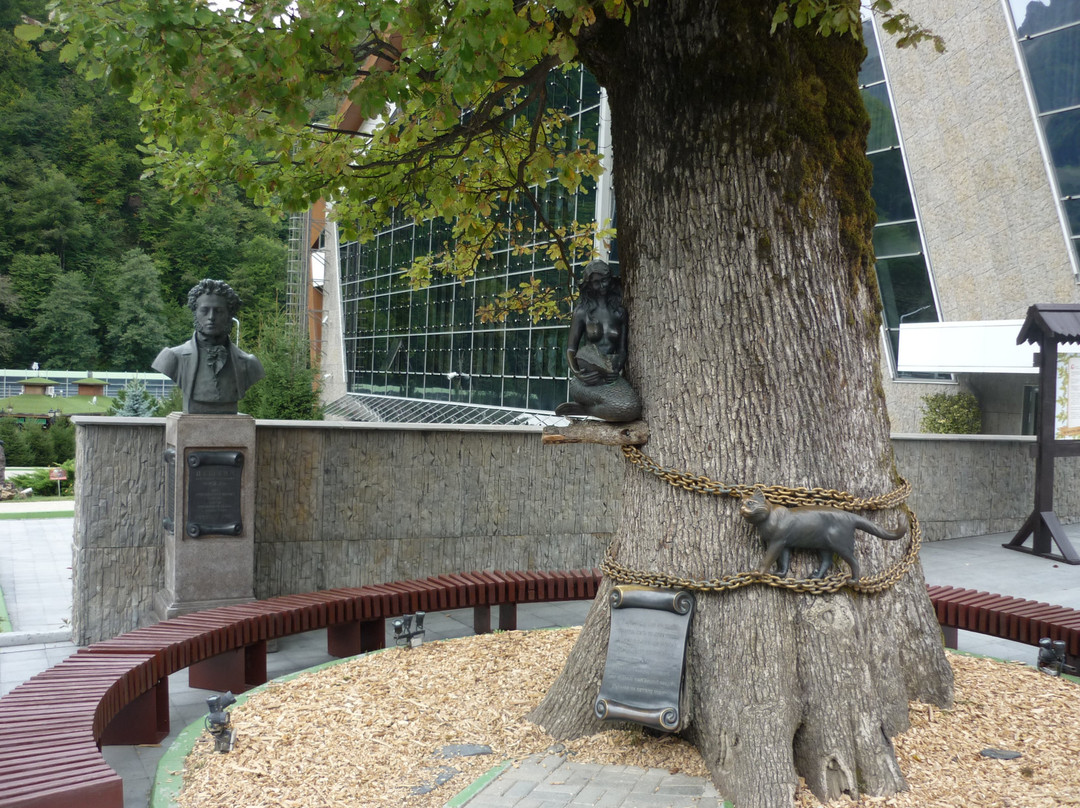 Bust of Alexander Pushkin-Esto-Sadok必去景点