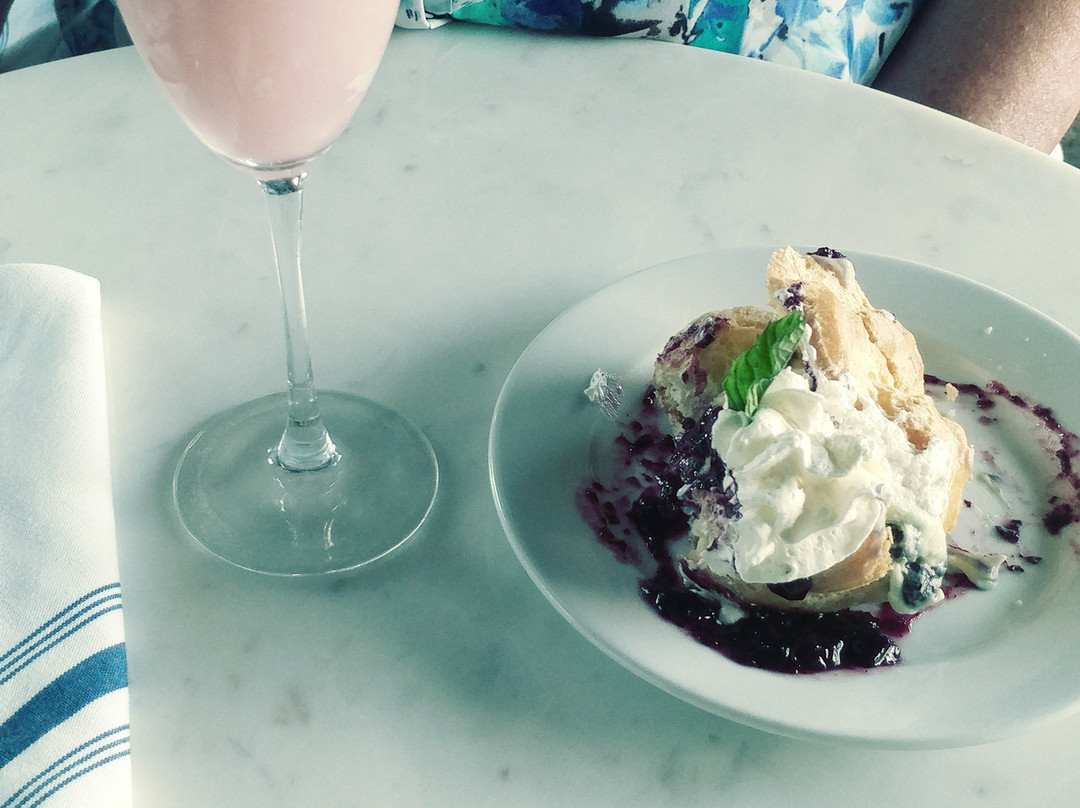 Selby 100 Mile House & Gardens-Stout必去景点