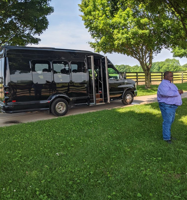 Unique Horse Farm Tours-列克星敦必去景点
