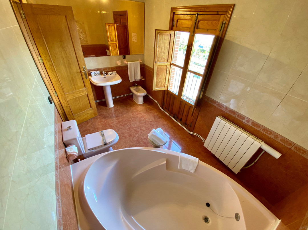 Hotel El Meson Despenaperros主图