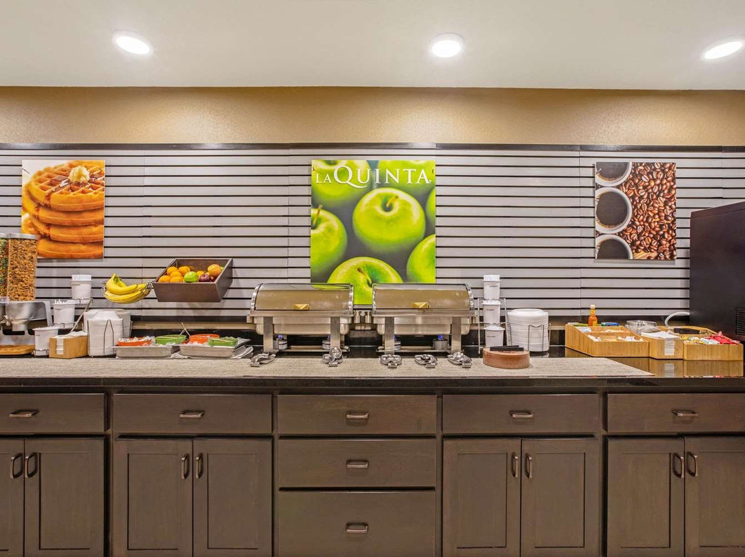 La Quinta Inn & Suites by Wyndham Gillette主图