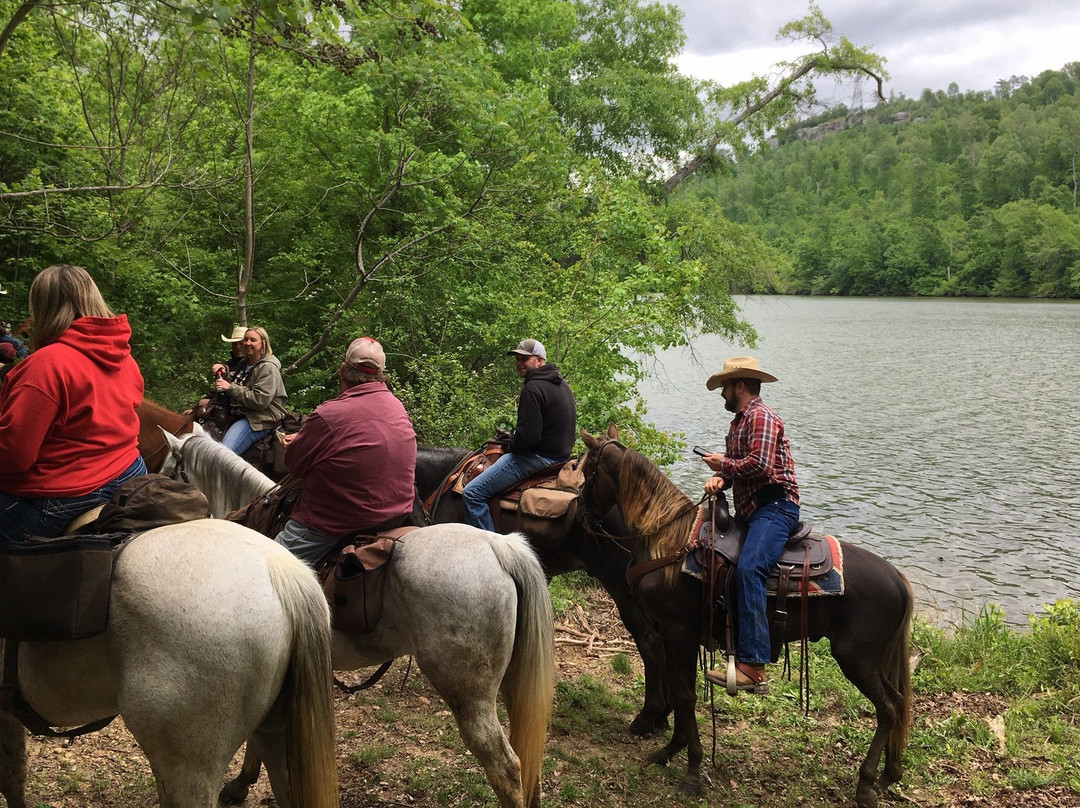 Alabama Horseback Adventures-Guntersville必去景点
