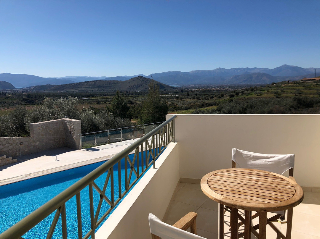 Anassia Villas主图