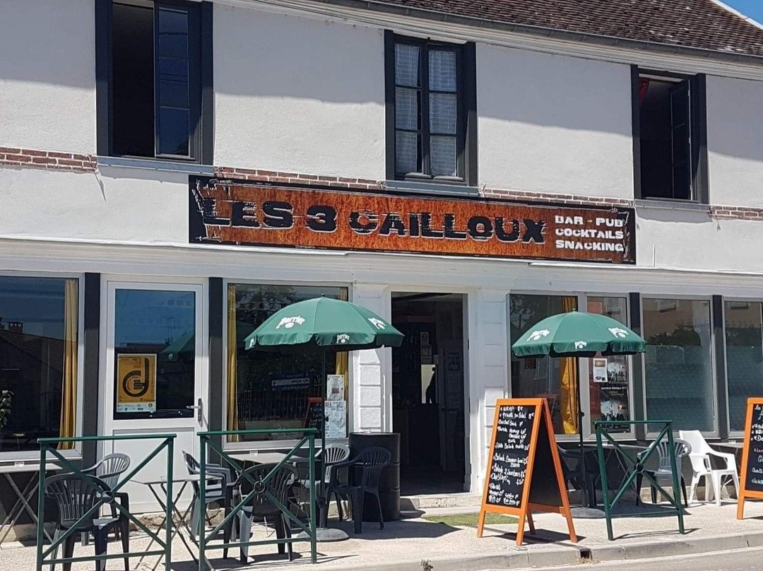 Les 3 Cailloux