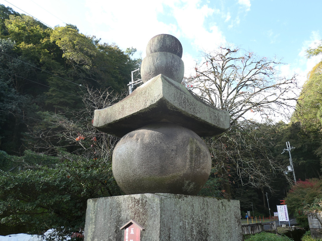 Sailing Monument-八幡市必去景点