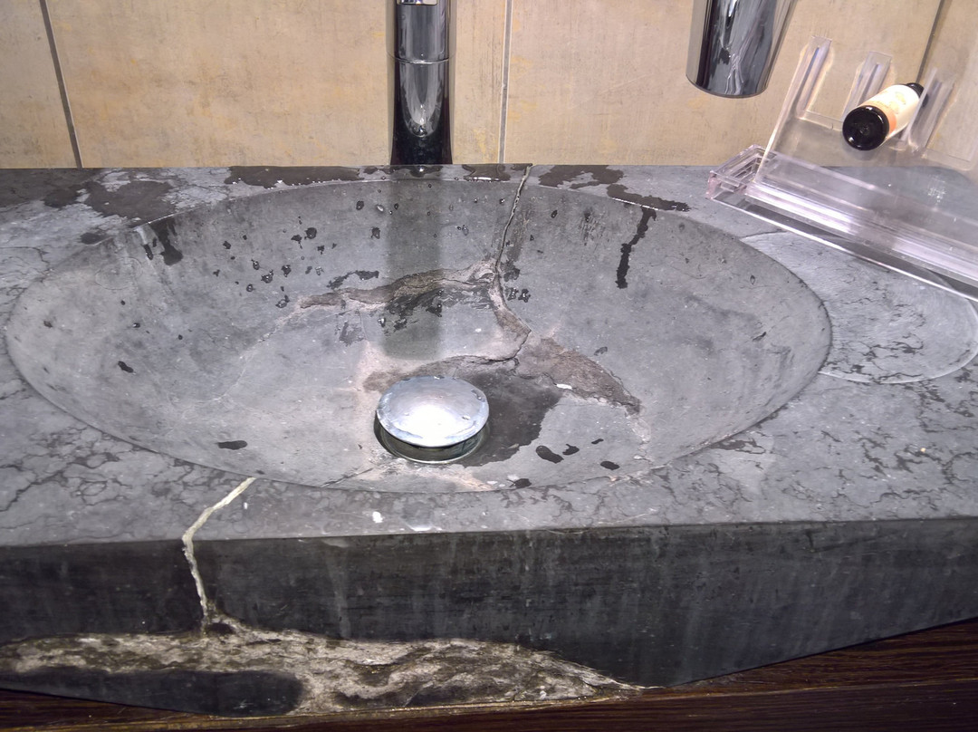 Rouga Mountain Boutique Suites & Spa主图