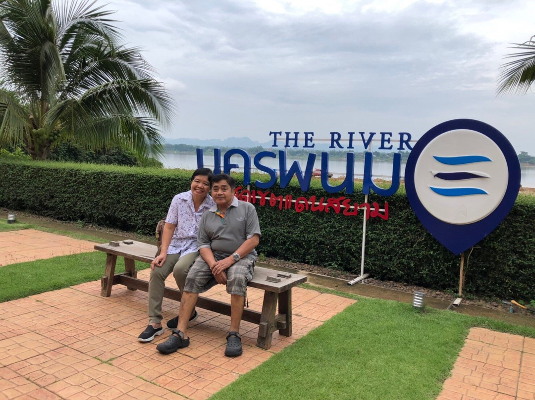 The River Hotel主图