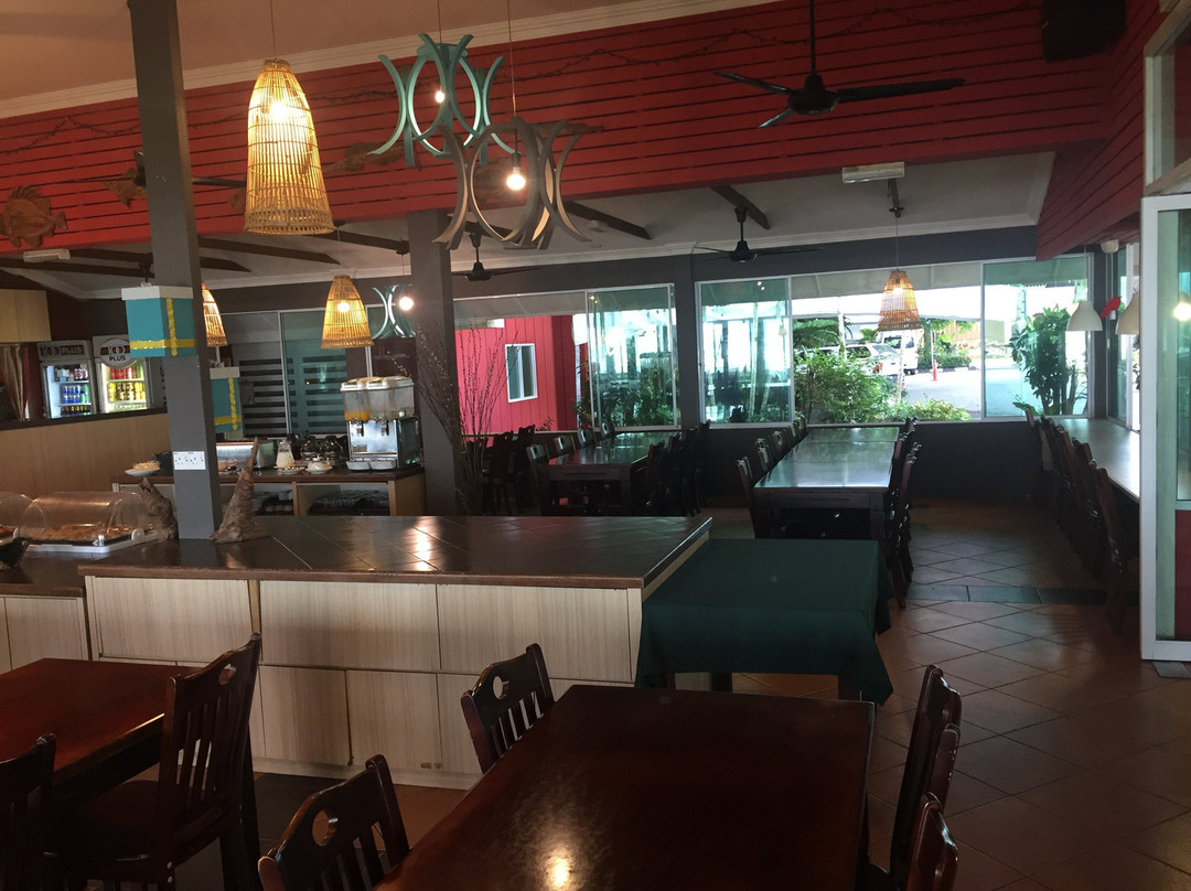 Sematan Palm Beach Resort主图