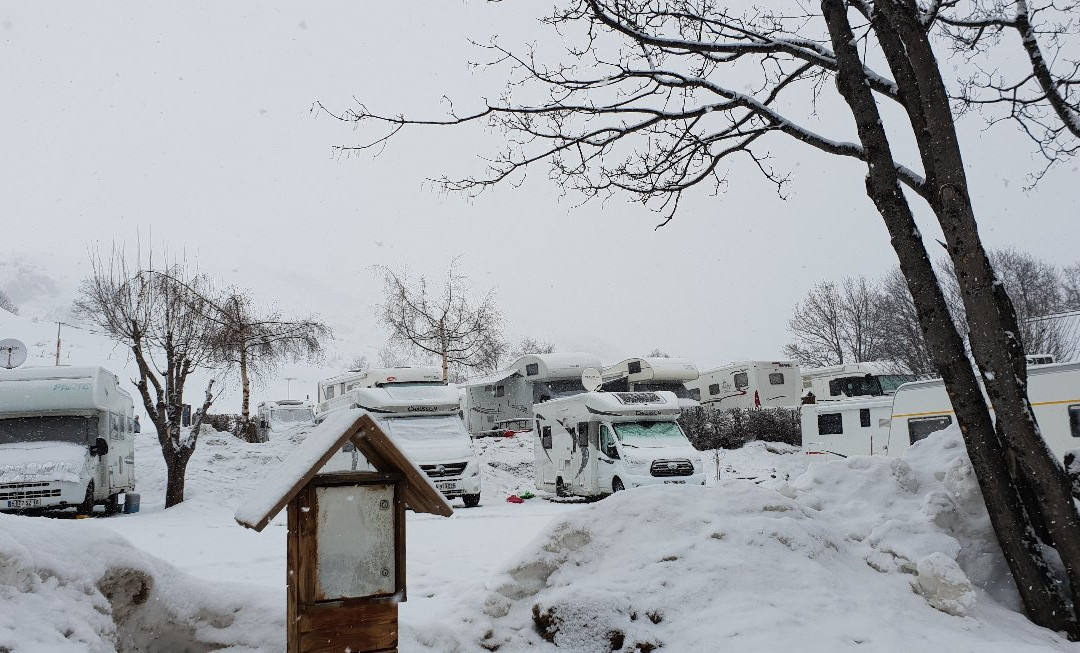 Camping Caravaneige Du Col