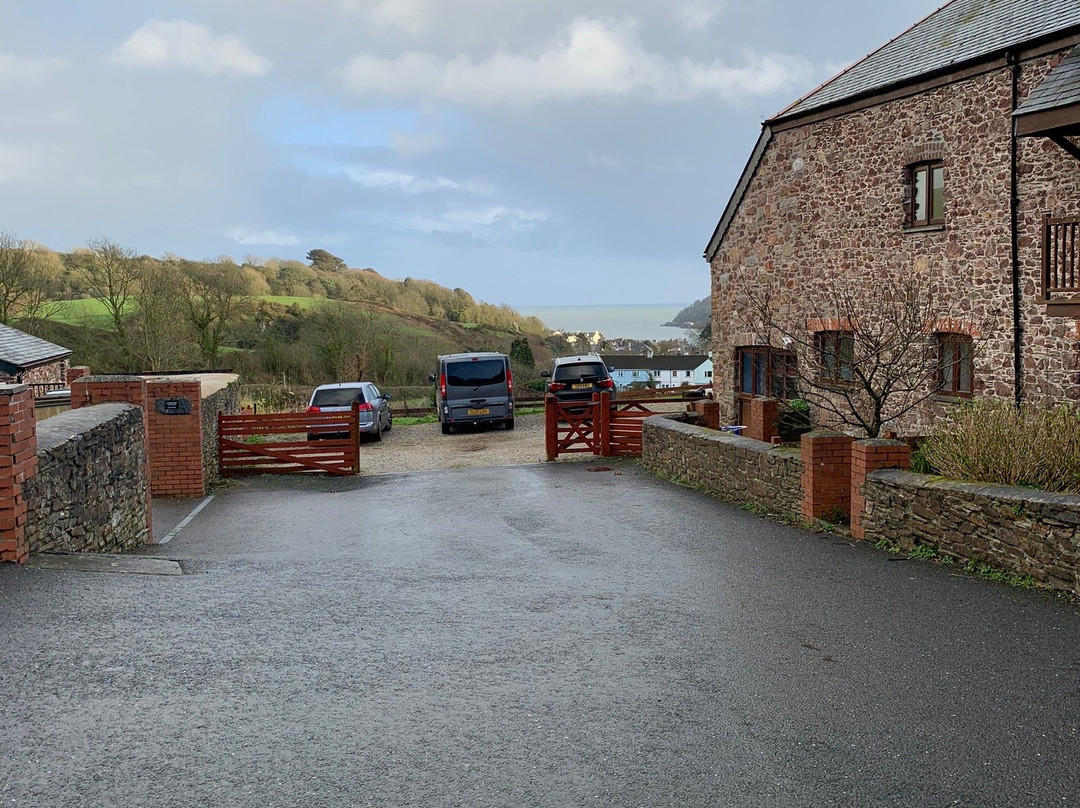 Coombe House Bed and Breakfast主图