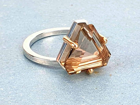 Exmoor Jewellers-迈恩黑德必去景点