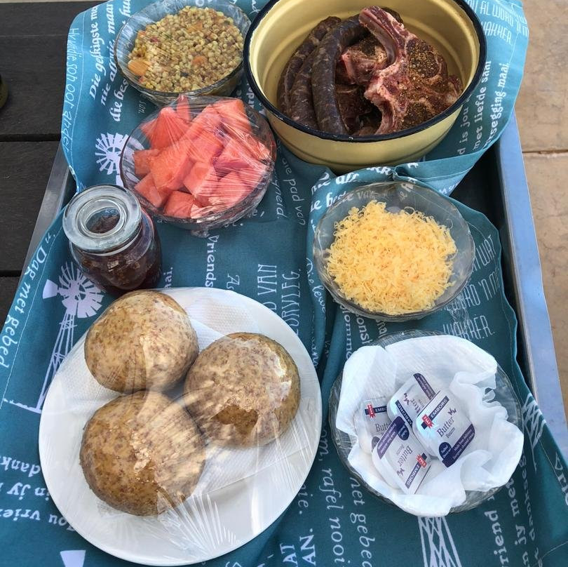 White House Guest Farm主图